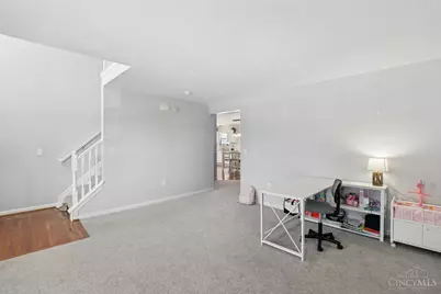 5900 Driftwood Court, Hamilton Township, OH 45039 - Photo 6