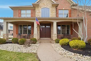 961 River Forest Dr, Maineville, OH 45039 - Photo 2