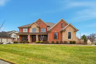 961 River Forest Dr, Maineville, OH 45039 - Photo 1