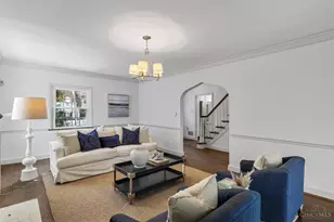 1002 Richwood Cir, Cincinnati, OH 45208 - Photo 10