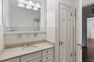 1002 Richwood Cir, Cincinnati, OH 45208 - Photo 52