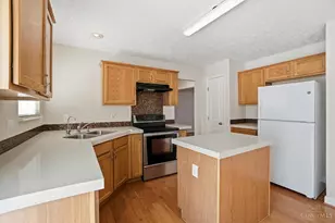 6591 Falling Leaves Ct, Deerfield Township, OH 45040 - Photo 10