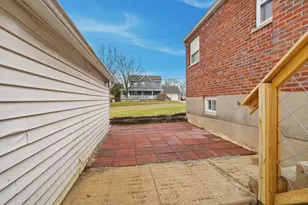 1357 Thurnridge Dr, Reading, OH 45215 - Photo 46