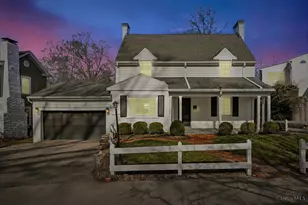 1005 Richwood Cir, Cincinnati, OH 45208 - Photo 2