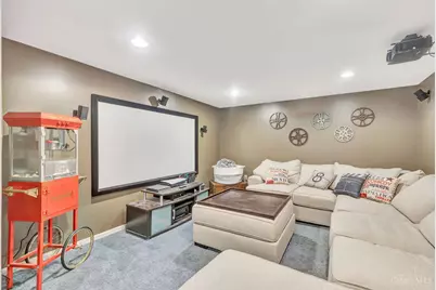 3911 Robinhill Drive, Cincinnati, OH 45211 - Photo 28