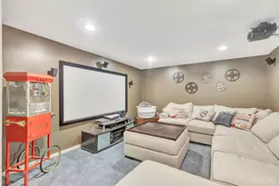 3911 Robinhill Dr, Cincinnati, OH 45211 - Photo 28