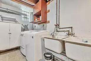 3911 Robinhill Dr, Cincinnati, OH 45211 - Photo 30