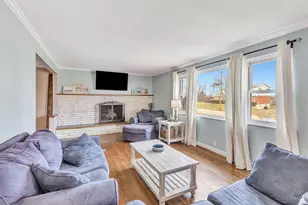 3911 Robinhill Dr, Cincinnati, OH 45211 - Photo 4