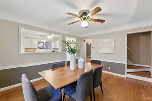 3281 Pickbury Dr, Cincinnati, OH 45211 - Photo 6