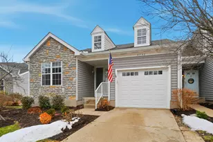 6740 Sandharbor Ct, Hamilton Township, OH 45039 - Photo 2