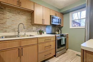 771 Woodlyn Dr S, Cincinnati, OH 45230 - Photo 12