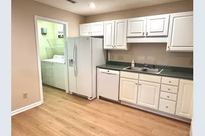 4941 N Arbor Woods Court #301, Cincinnati, OH 45248 - Photo 18