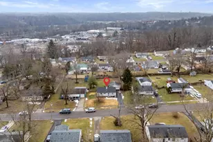 915 Sunrise Dr, Loveland, OH 45140 - Photo 26