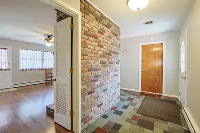 8768 Cavalier Drive, Springfield Township, OH 45231 - Photo 6