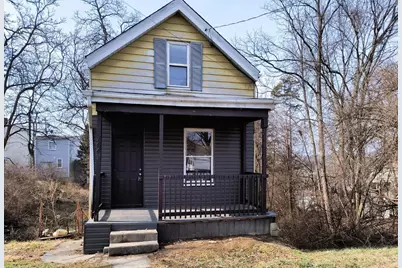 1647 Dewey Avenue, Cincinnati, OH 45205 - Photo 1