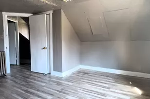 1647 Dewey Ave, Cincinnati, OH 45205 - Photo 8