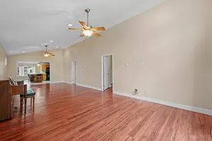 634 Chateau Dr, Union Township, OH 45244 - Photo 22