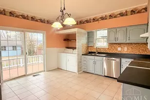 401 W Porter St, Cleves, OH 45002 - Photo 10