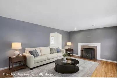 3359 Felicity Drive, Cincinnati, OH 45211 - Photo 6