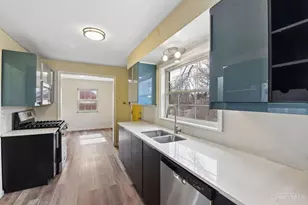 3359 Felicity Dr, Cincinnati, OH 45211 - Photo 12