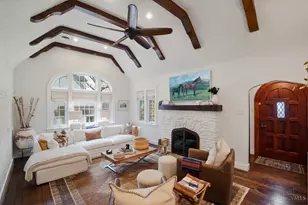 1134 Beverly Hill Dr, Cincinnati, OH 45208 - Photo 6