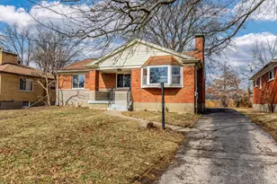 2820 Geraldine Dr, Colerain Township, OH 45239 - Photo 2