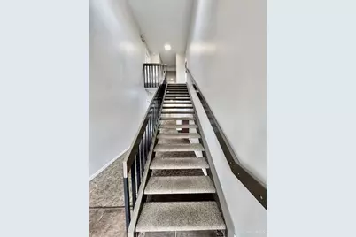 8854 Eagleview Drive #6, West Chester, OH 45069 - Photo 2