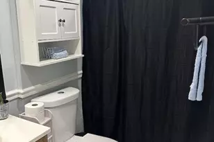 418 Hoge St, Cincinnati, OH 45226 - Photo 2