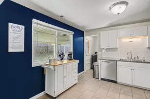 5311 Rawhide Ct, Delhi Township, OH 45238 - Photo 8