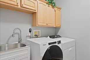 6675 Nicole Ln, Miami Township, OH 45140 - Photo 42