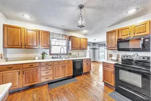 1683 Thall Dr, Hamilton, OH 45013 - Photo 10