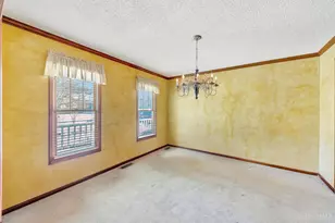 1683 Thall Dr, Hamilton, OH 45013 - Photo 6