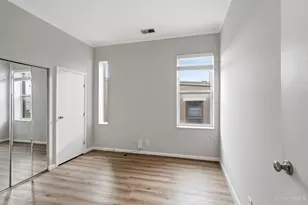 981 Paradrome St, Cincinnati, OH 45202 - Photo 18