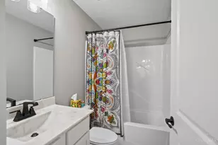 7533 Whitehall Circle W, West Chester, OH 45069 - Photo 34