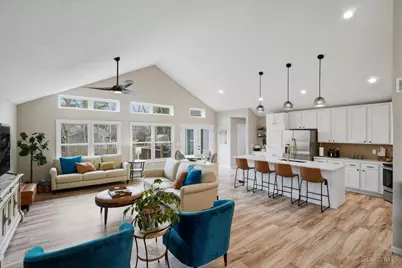 7533 Whitehall Circle W, West Chester, OH 45069 - Photo 12