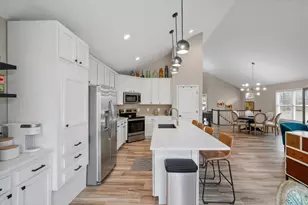 7533 Whitehall Circle W, West Chester, OH 45069 - Photo 14