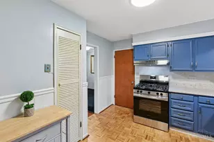 5258 Shepherd Rd, Cincinnati, OH 45223 - Photo 16