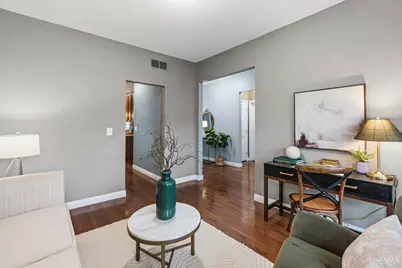 682 Hyacinth Road, Union Township, OH 45245 - Photo 10