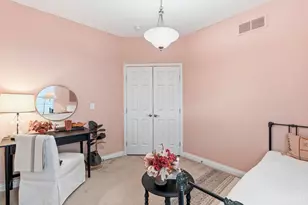 682 Hyacinth Rd, Union Township, OH 45245 - Photo 20