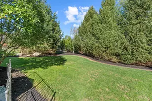 682 Hyacinth Rd, Union Township, OH 45245 - Photo 62