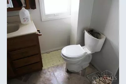 1823 Pater Avenue, Fairfield Township, OH 45015 - Photo 14