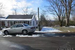 1823 Pater Ave, Fairfield Township, OH 45015 - Photo 2