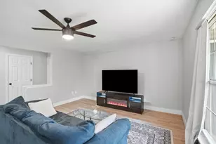 165 Highridge Ct, Fairfield, OH 45014 - Photo 2