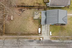 5704 Adelphi St, Cincinnati, OH 45227 - Photo 42