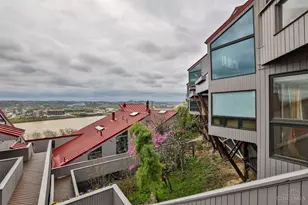 1040 Hatch St, Cincinnati, OH 45202 - Photo 44