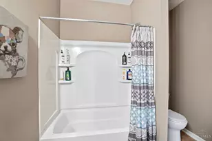 4173 S Yorkshire Square, Union Township, OH 45245 - Photo 32