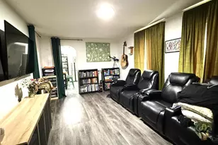 1612 Irma Ave, Hamilton, OH 45011 - Photo 4