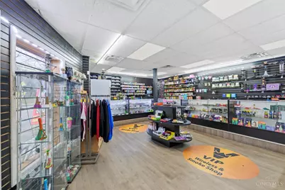 2600 Reading Road, Cincinnati, OH 45206 - Photo 8