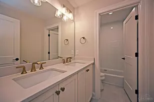 7408 Orchard St, Columbia Township, OH 45227 - Photo 28