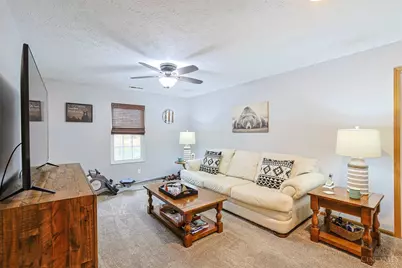 6745 Oakwood Lane, Huber Heights, OH 45424 - Photo 10